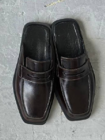 Шльопанці 105.store модель S37_251233 Фото