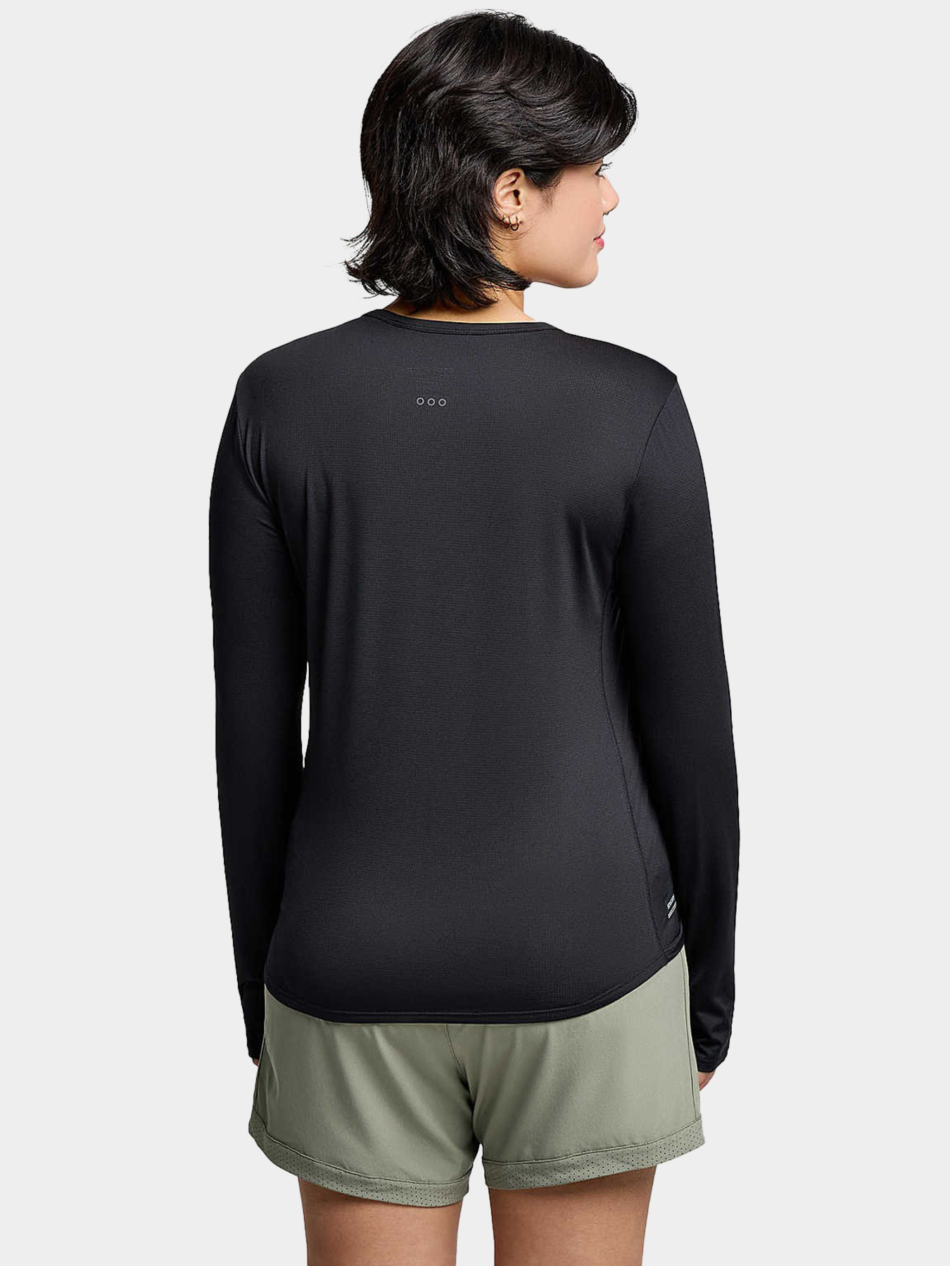 Жіночий лонгслів Saucony STOPWATCH LONG SLEEVE модель SAW800486-BK Фото