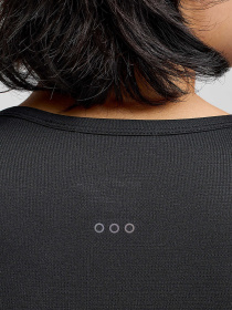 Жіночий лонгслів Saucony STOPWATCH LONG SLEEVE модель SAW800486-BK Фото