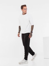 Повсякденний костюм ISSA Plus модель GN-434_blackmilky Фото