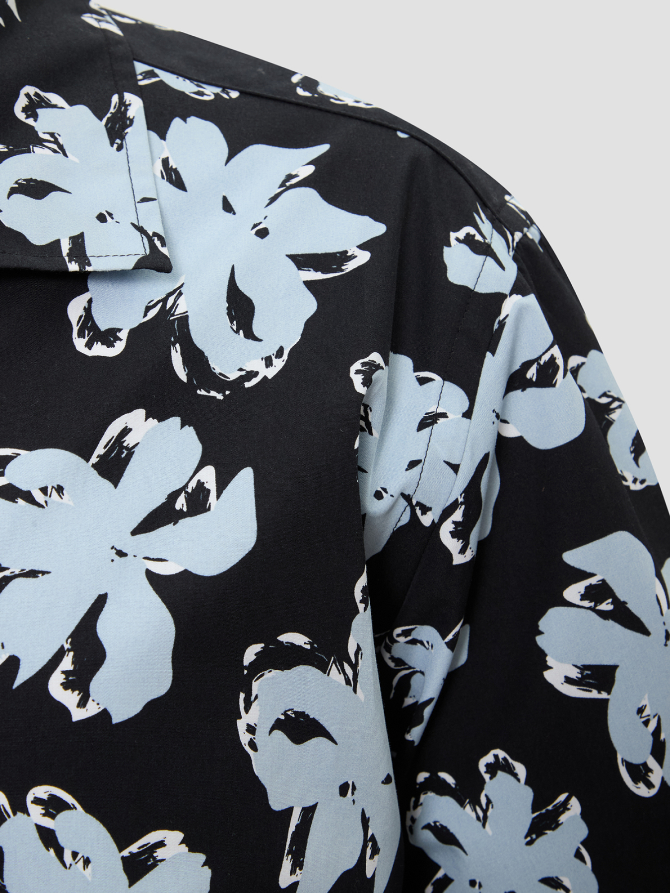 Сорочка повсякденна Karl Lagerfeld модель 552624.605521;996 Сорочка повсякденна Karl Lagerfeld модель 552624.605521;996 Фото