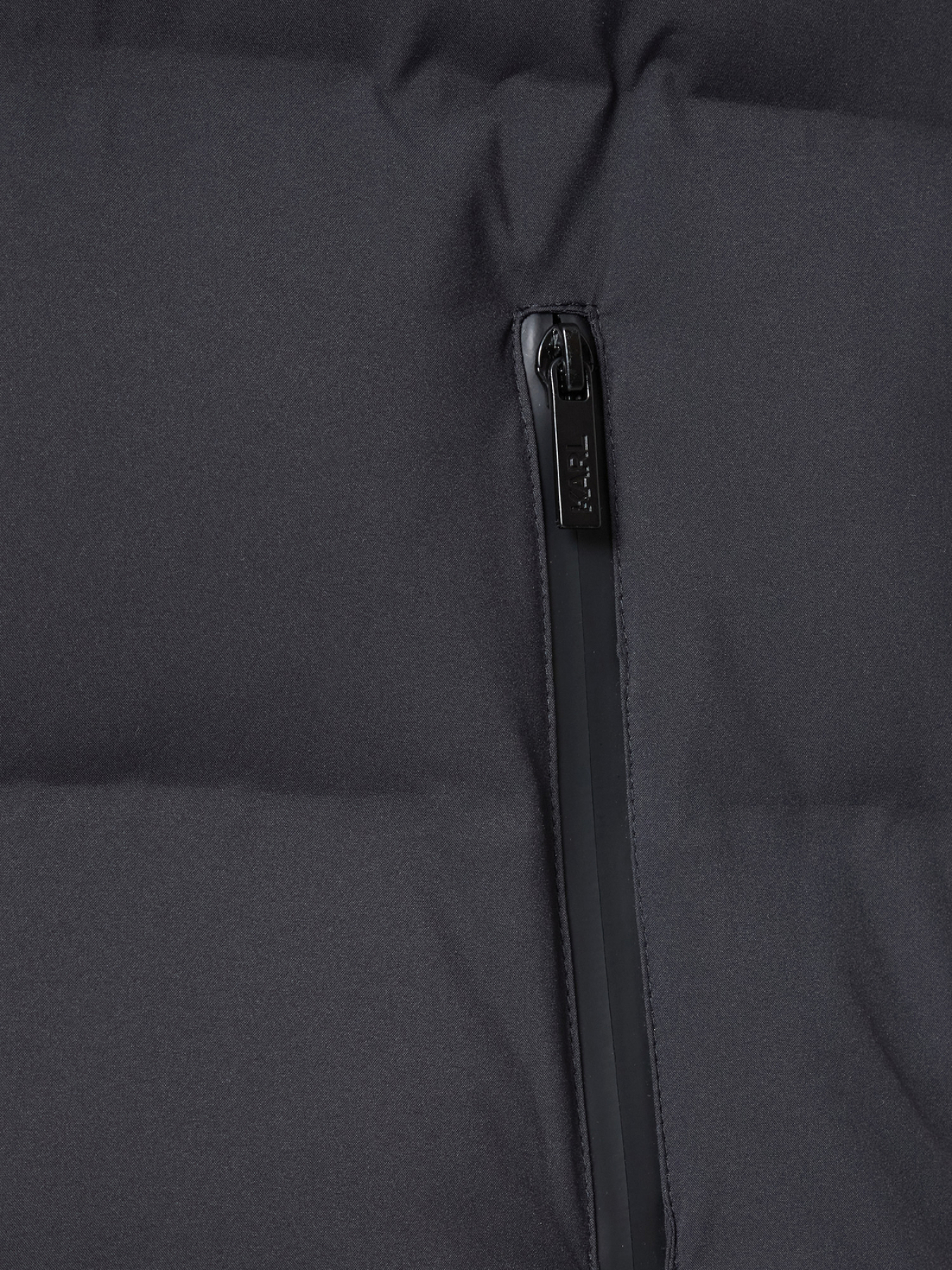 Жилетка Karl Lagerfeld модель 553583.505039;990 Фото