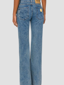 Прямые джинсы Moschino модель A0302.8221;1282 Прямые джинсы Moschino модель A0302.8221;1282 Фото