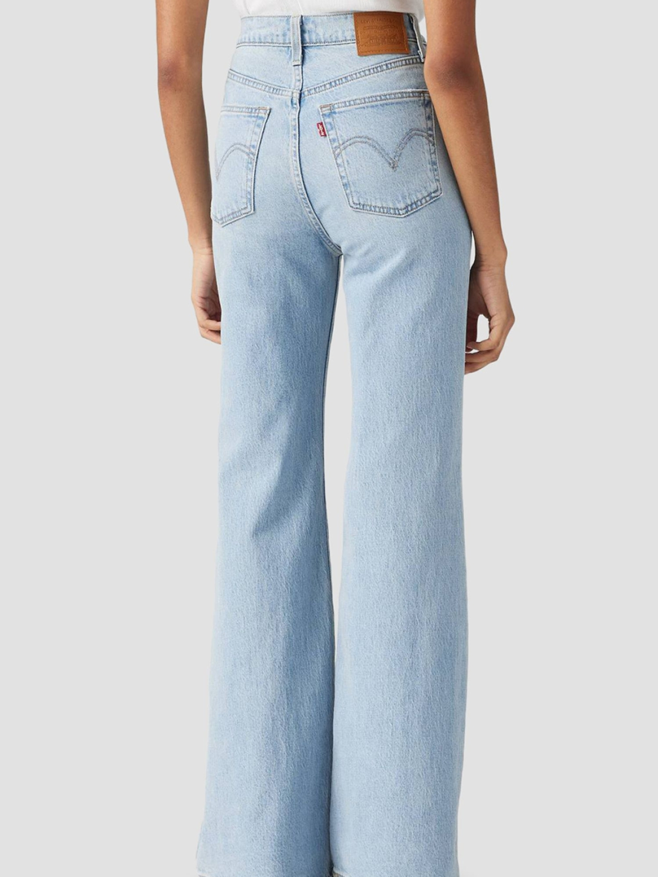 Прямые джинсы Levi's модель A7503;0021 Прямые джинсы Levi's модель A7503;0021 Фото