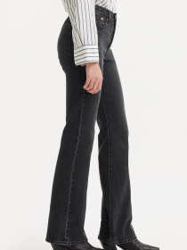 Прямые джинсы Levi's модель A8710;0010 Прямые джинсы Levi's модель A8710;0010 Фото