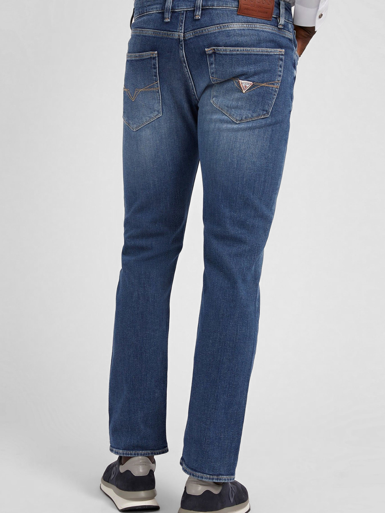 Прямые джинсы GUESS модель M2YAN2.D4Q42;2CRM Фото