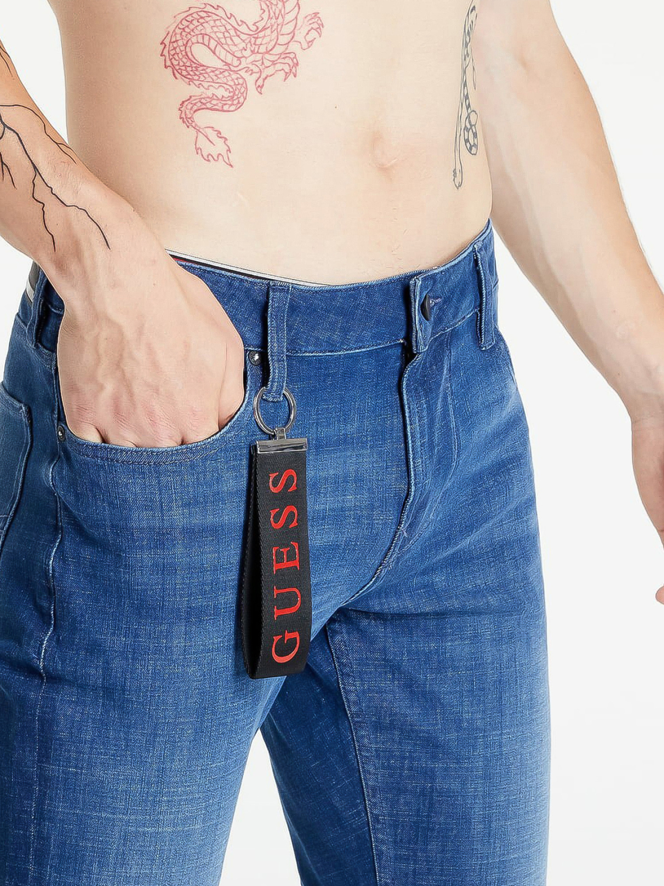 Прямые джинсы GUESS модель M2YAS2.D4PM1;OFFI Фото