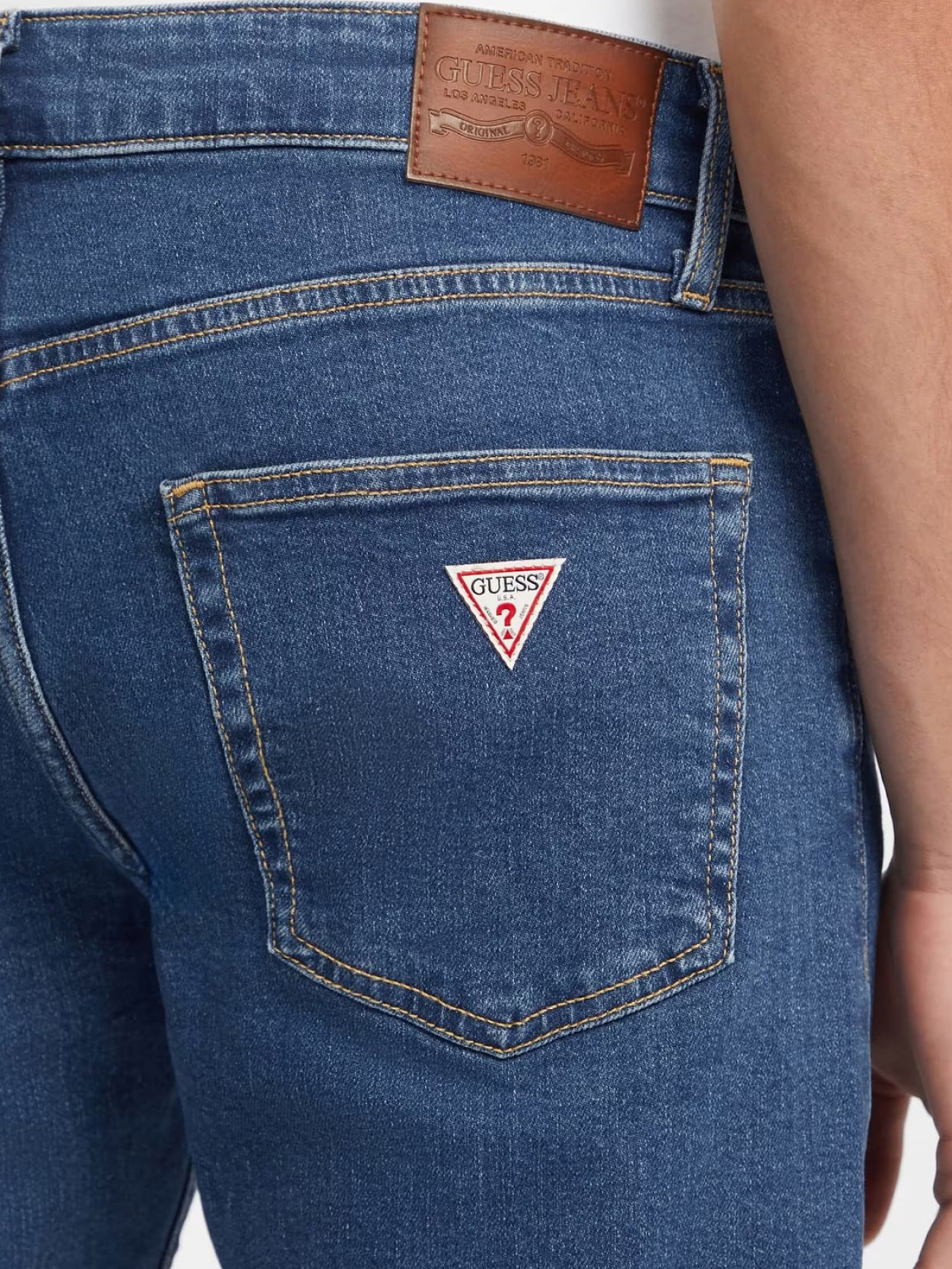 Прямі джинси Guess Jeans модель M4YA1C.D5DM2;VARM Фото