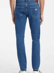 Прямі джинси Guess Jeans модель M4YA1C.D5DM2;VARM Прямі джинси Guess Jeans модель M4YA1C.D5DM2;VARM Фото