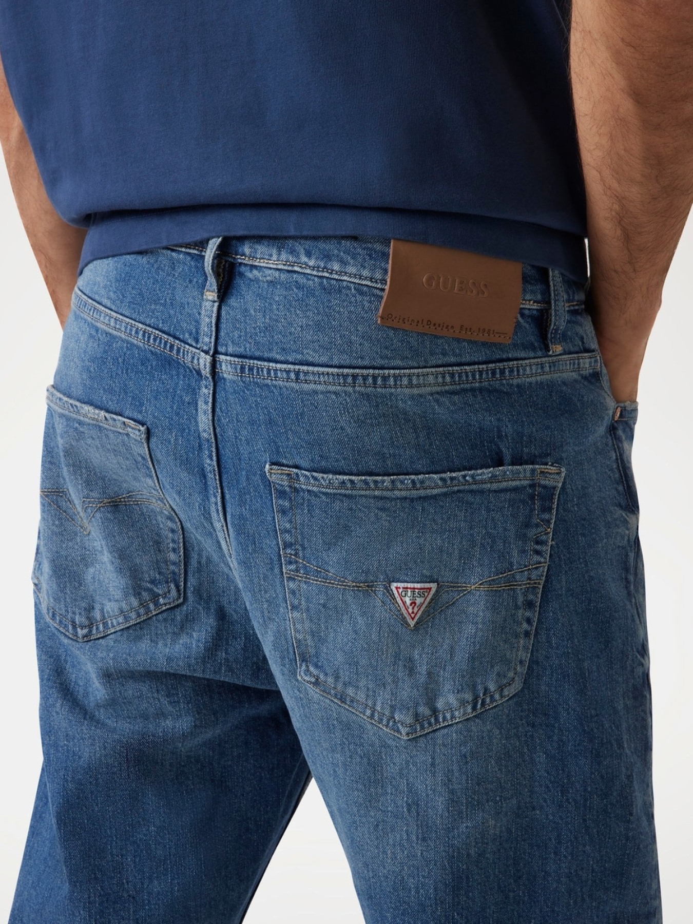 Зауженные джинсы GUESS модель M5RA14.D5KO1;DUM0 Фото