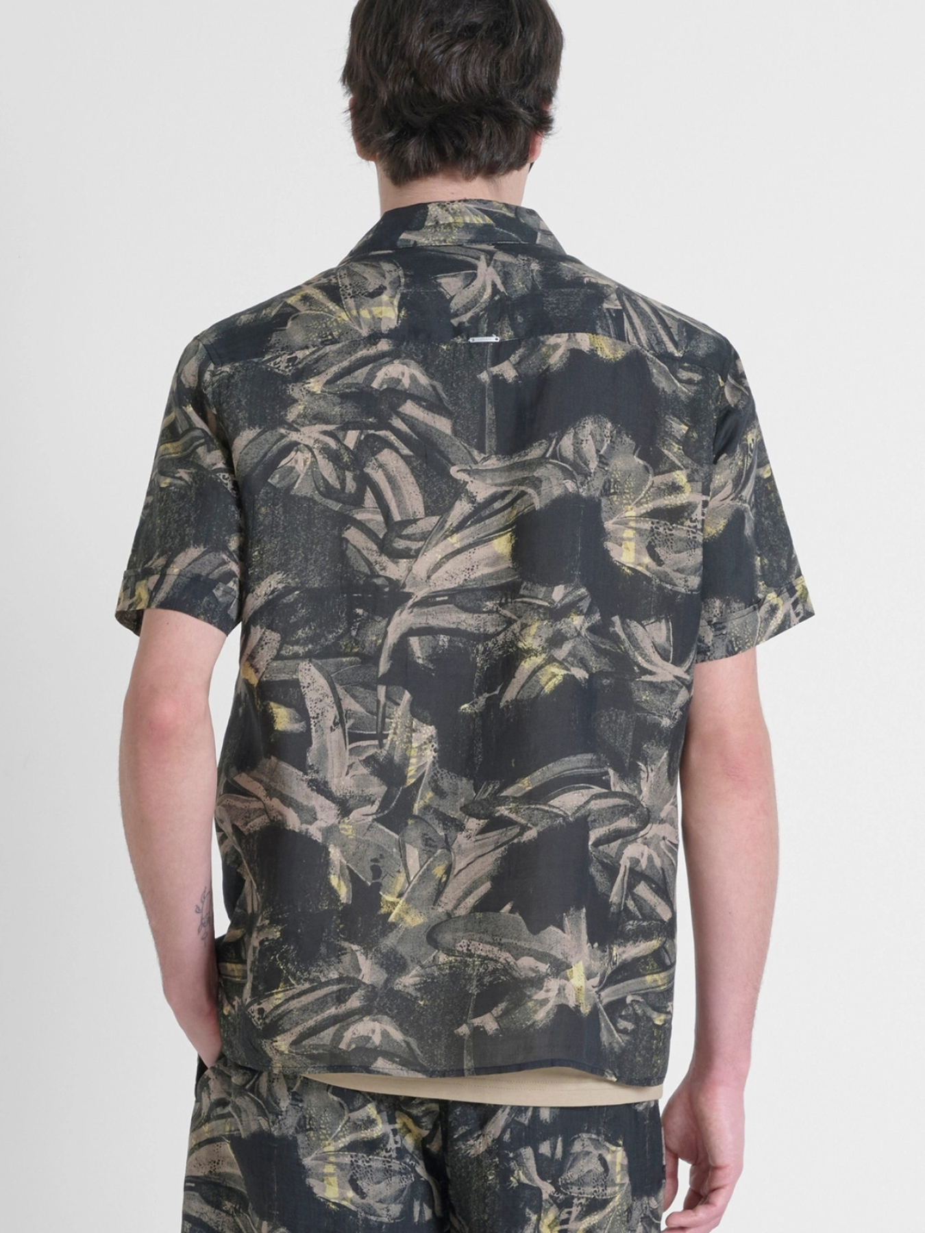 Сорочка повсякденна Antony Morato модель MMSS00189.FA430638;9000 Сорочка повсякденна Antony Morato модель MMSS00189.FA430638;9000 Фото