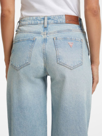 Прямі джинси Guess Jeans модель W4BA0Y.D5CCA;GJRV Прямі джинси Guess Jeans модель W4BA0Y.D5CCA;GJRV Фото