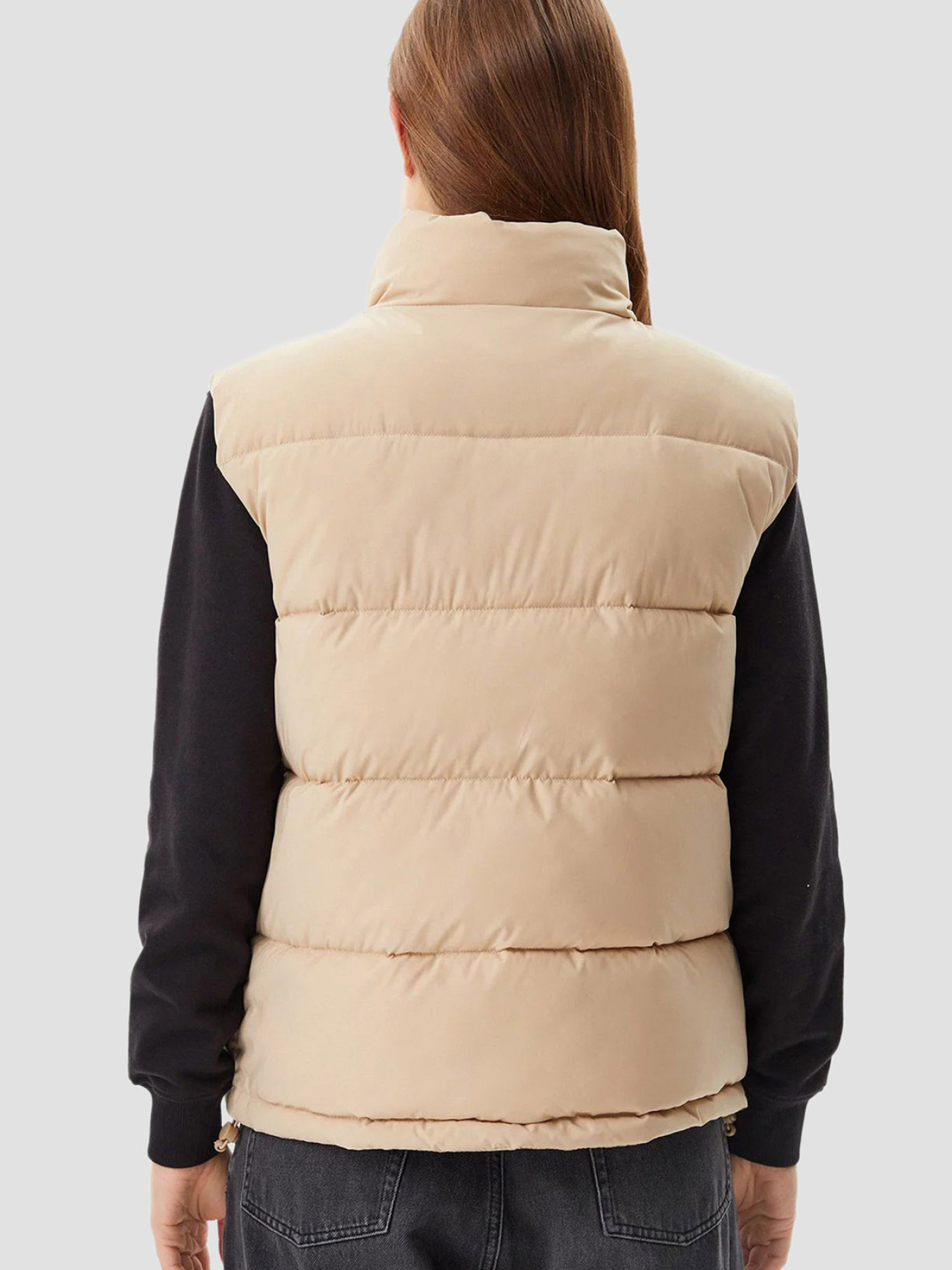 Утеплений жилет Guess Jeans модель W4BN59.WGII2;A117 Фото