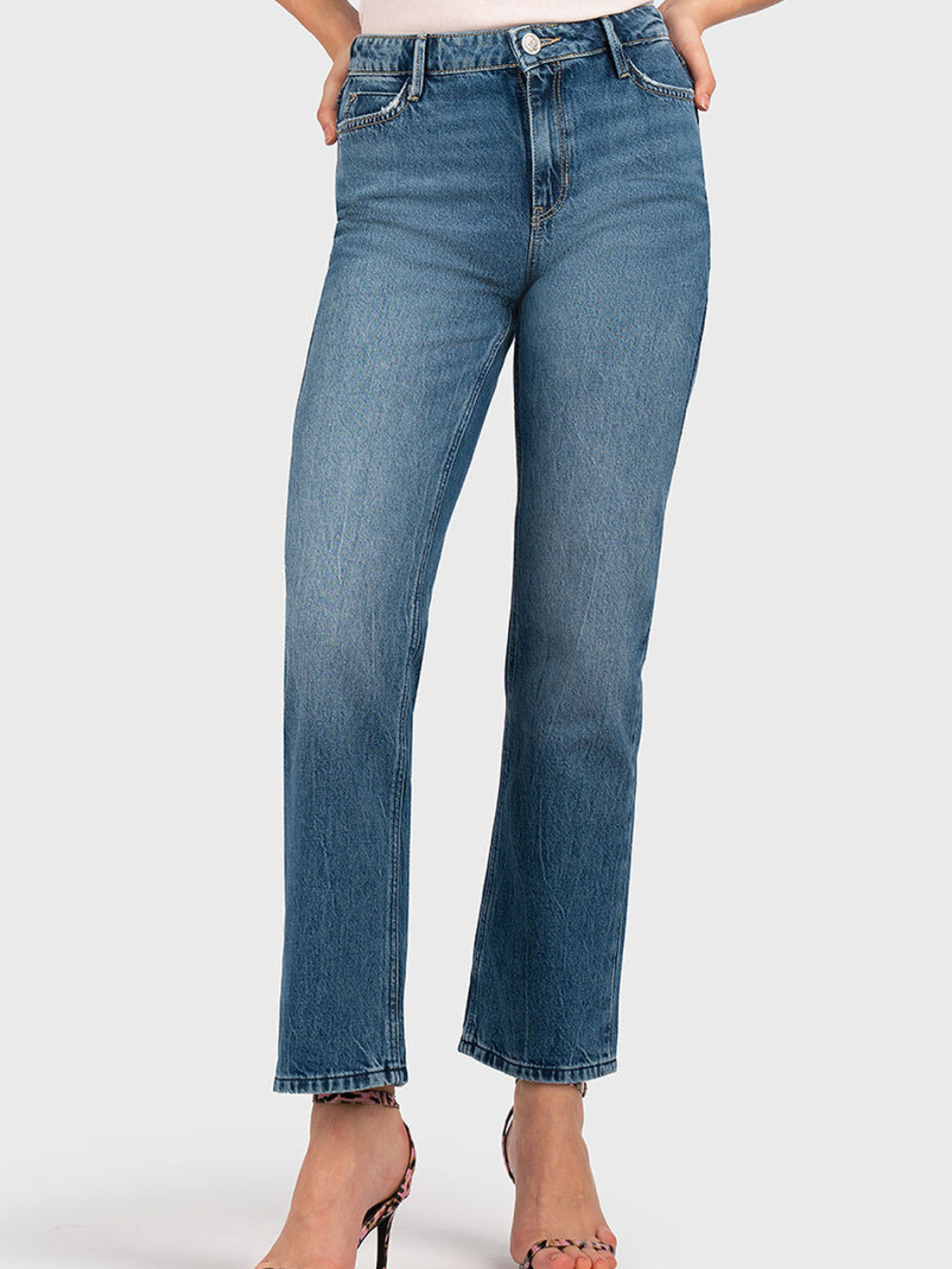 Прямые джинсы GUESS модель W4RA22.D4T9M;DECL Прямые джинсы GUESS модель W4RA22.D4T9M;DECL Фото