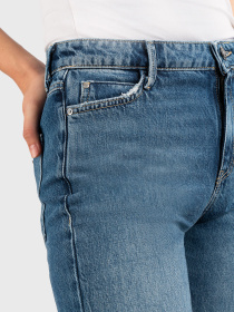 Прямые джинсы GUESS модель W4RA22.D4T9M;DECL Прямые джинсы GUESS модель W4RA22.D4T9M;DECL Фото