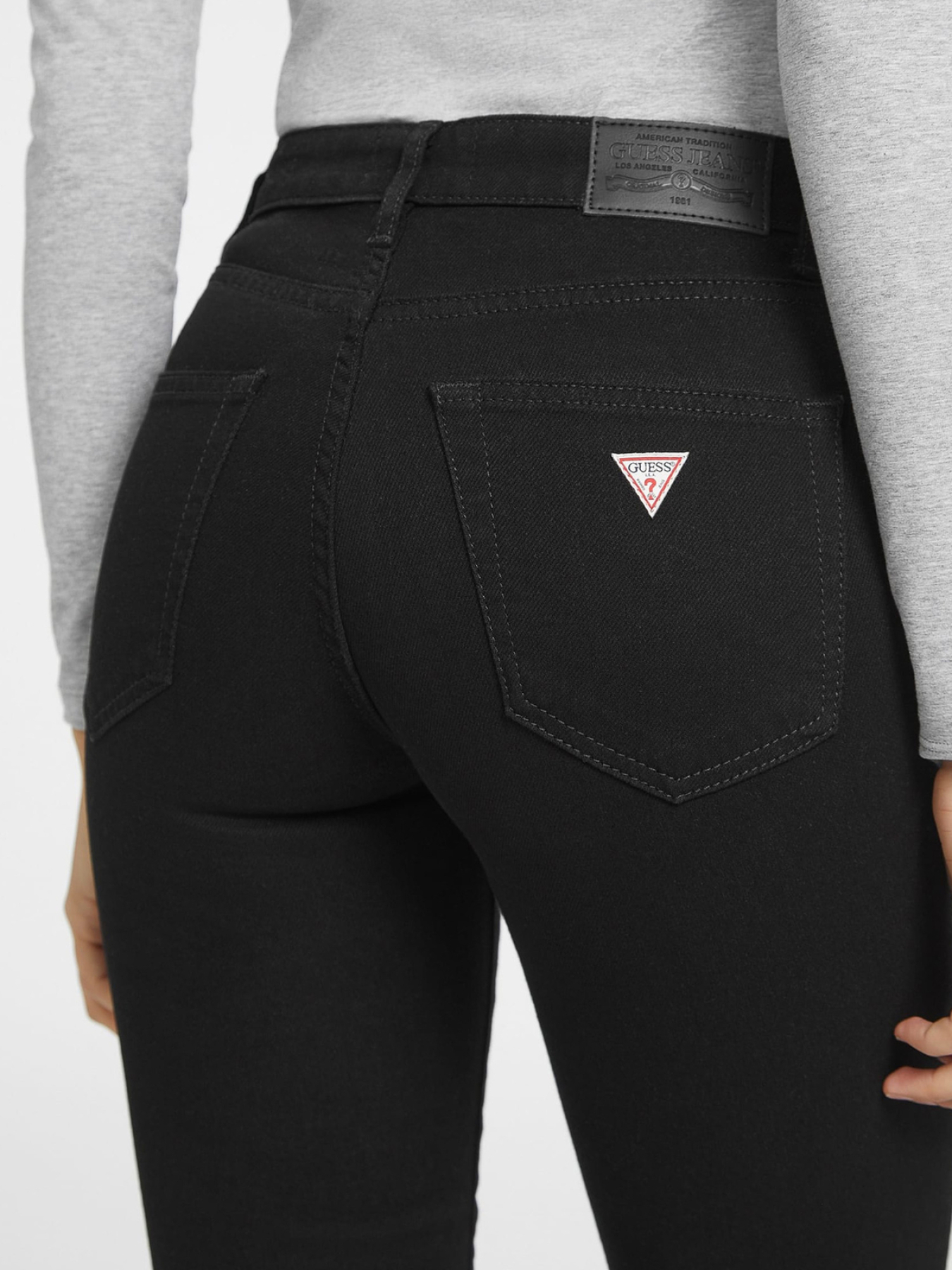 Прямые джинсы Guess Jeans модель W4YA98.D5E81;BL4O Фото