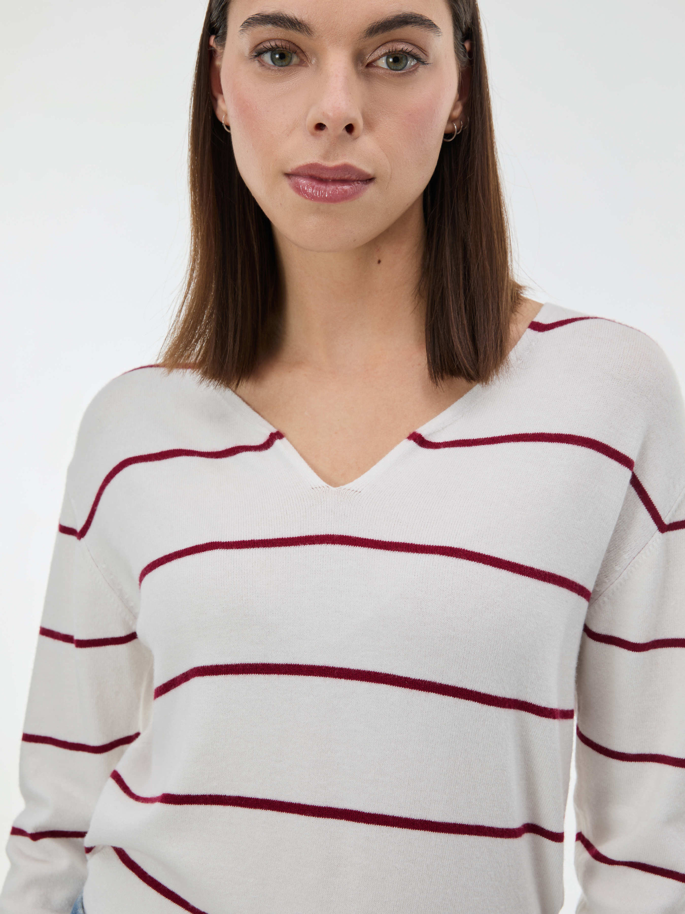 Светр жіночий в червону смужку молочний ORSAY (1002273 X19-1863) модель 1002273-X19-1863 Фото