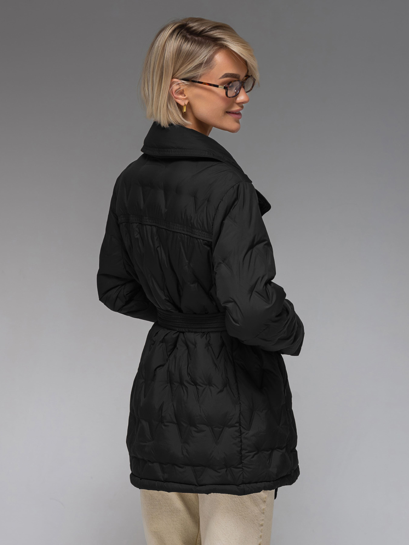 Женская демисезонная куртка ультралегкая весна-осень Viva Wear модель 8900 модель 8900-black Фото