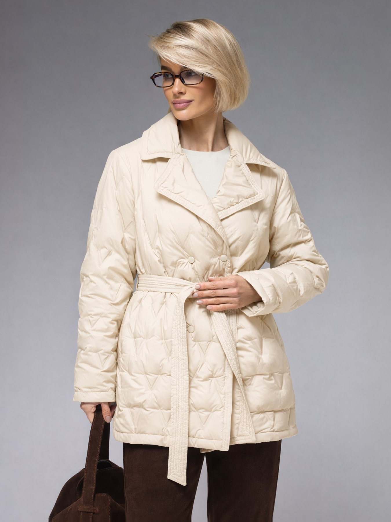 Женская демисезонная куртка ультралегкая весна-осень Viva Wear модель 8900 модель 8900-milky Фото