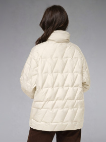 Женская демисезонная куртка ультралегкая весна-осень Viva Wear модель 6535 модель 6535-milky Женская демисезонная куртка ультралегкая весна-осень Viva Wear модель 6535 модель 6535-milky Фото