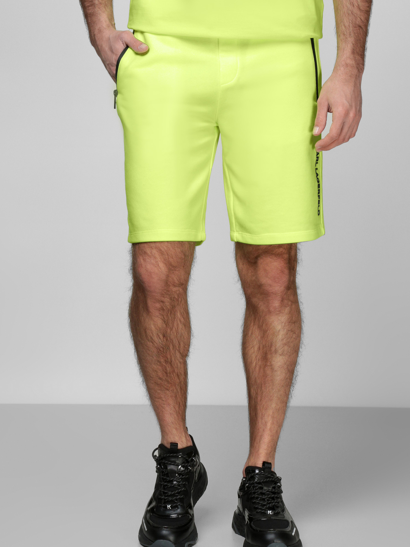 Шорты Karl Lagerfeld модель 521900.705432;120 Фото