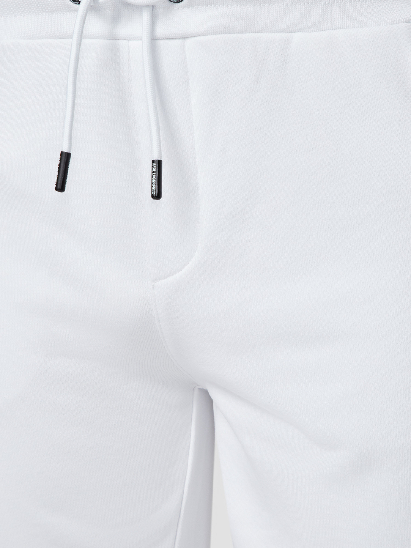 Повсякденні шорти Karl Lagerfeld модель 531900.705092;10 Повсякденні шорти Karl Lagerfeld модель 531900.705092;10 Фото