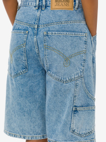 Шорты Moschino модель A0302.3236;1295 Шорты Moschino модель A0302.3236;1295 Фото