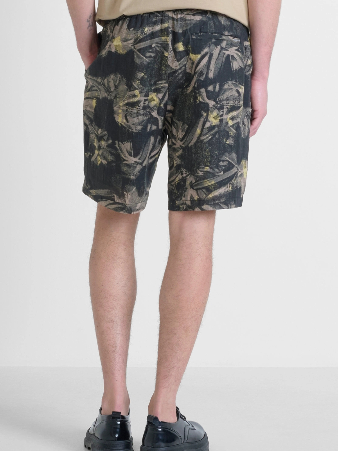 Шорти Antony Morato модель MMSH00222.FA430638;9000 Фото
