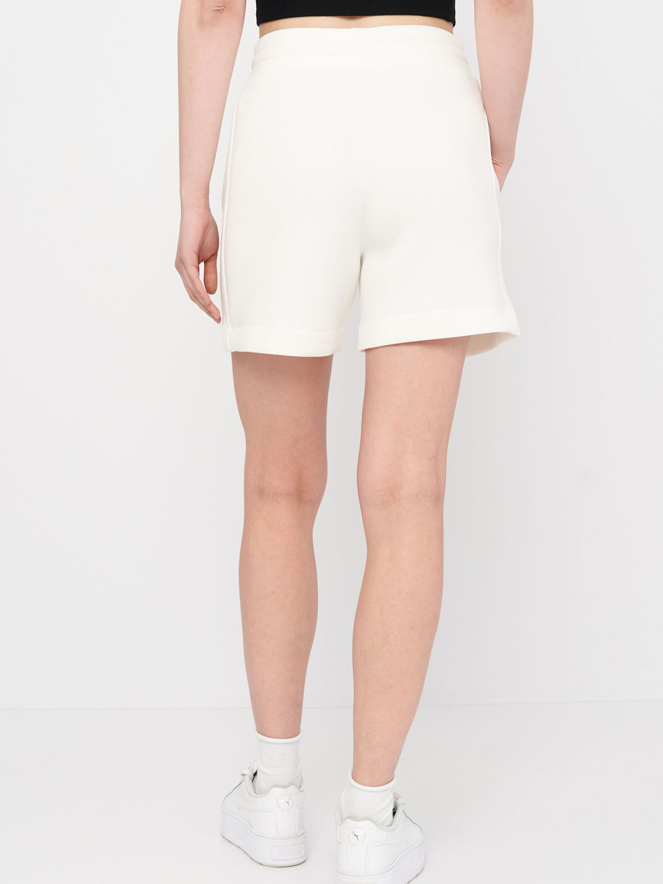 Повседневные шорты GUESS модель V2YD10.K7UW2;G1CX Повседневные шорты GUESS модель V2YD10.K7UW2;G1CX Фото