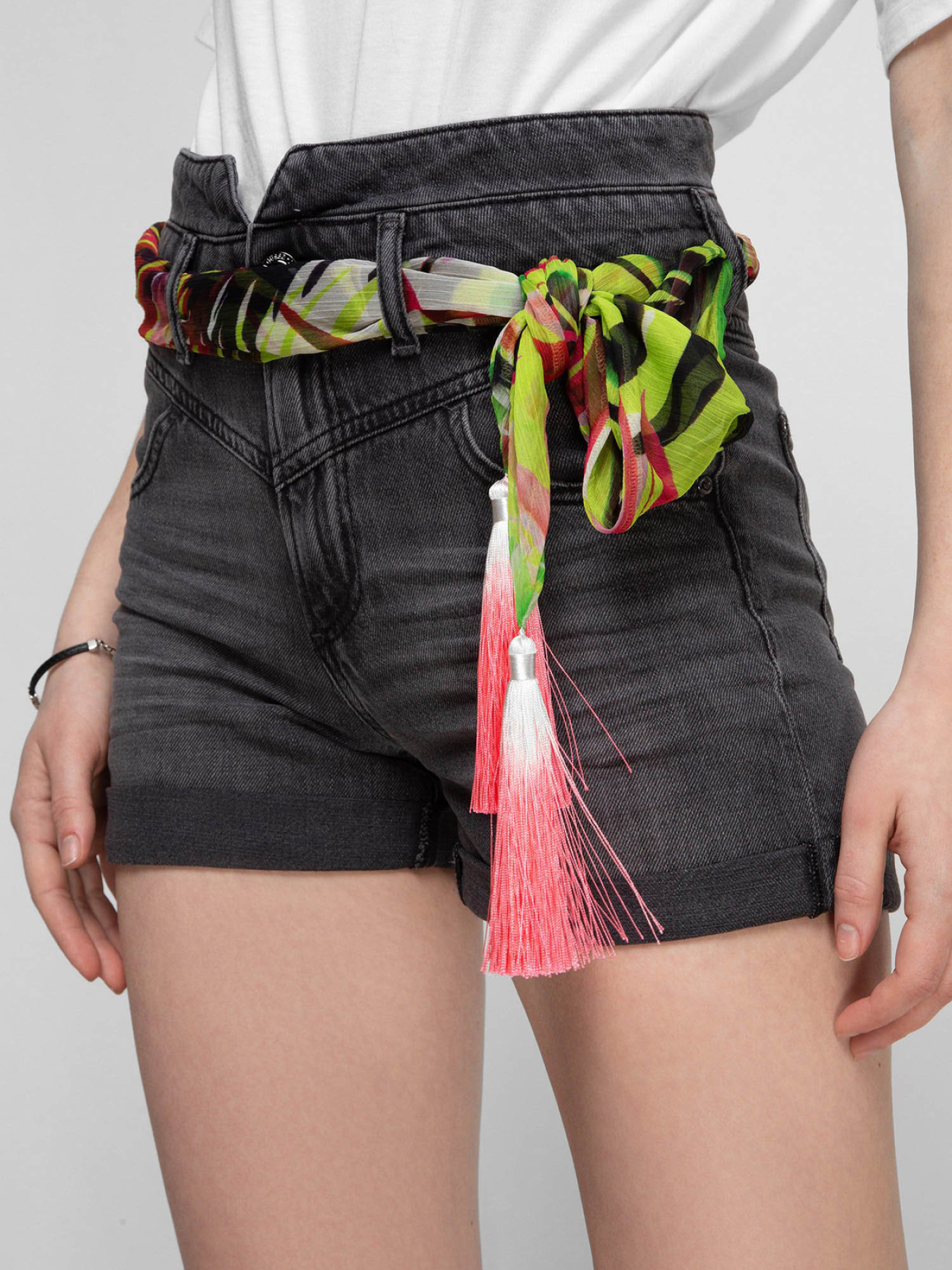 Шорти Guess модель W02D20.D3ZU1;WSMY Фото