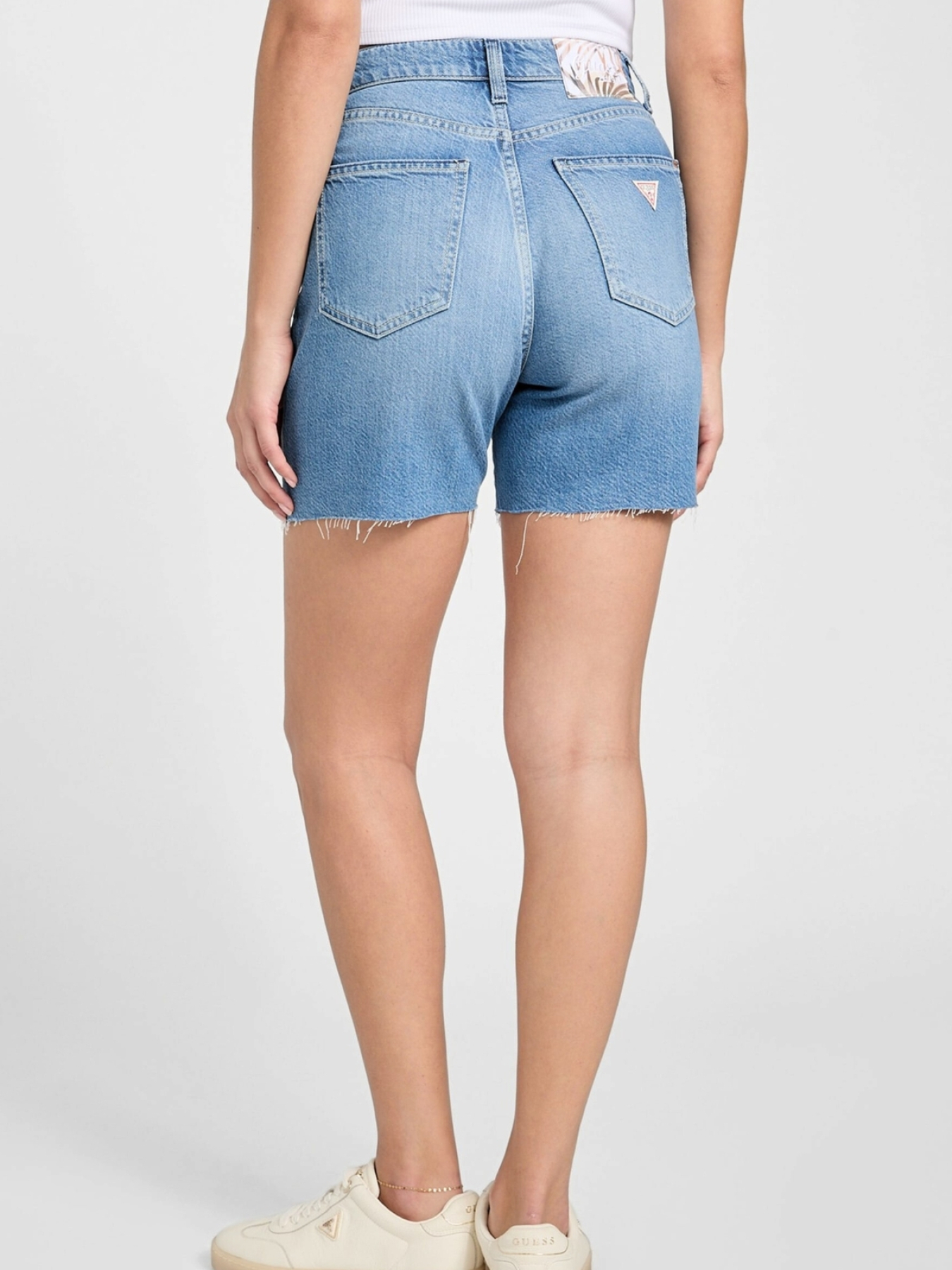 Джинсові шорти GUESS модель W5GD47.D5B94;F0RM Фото