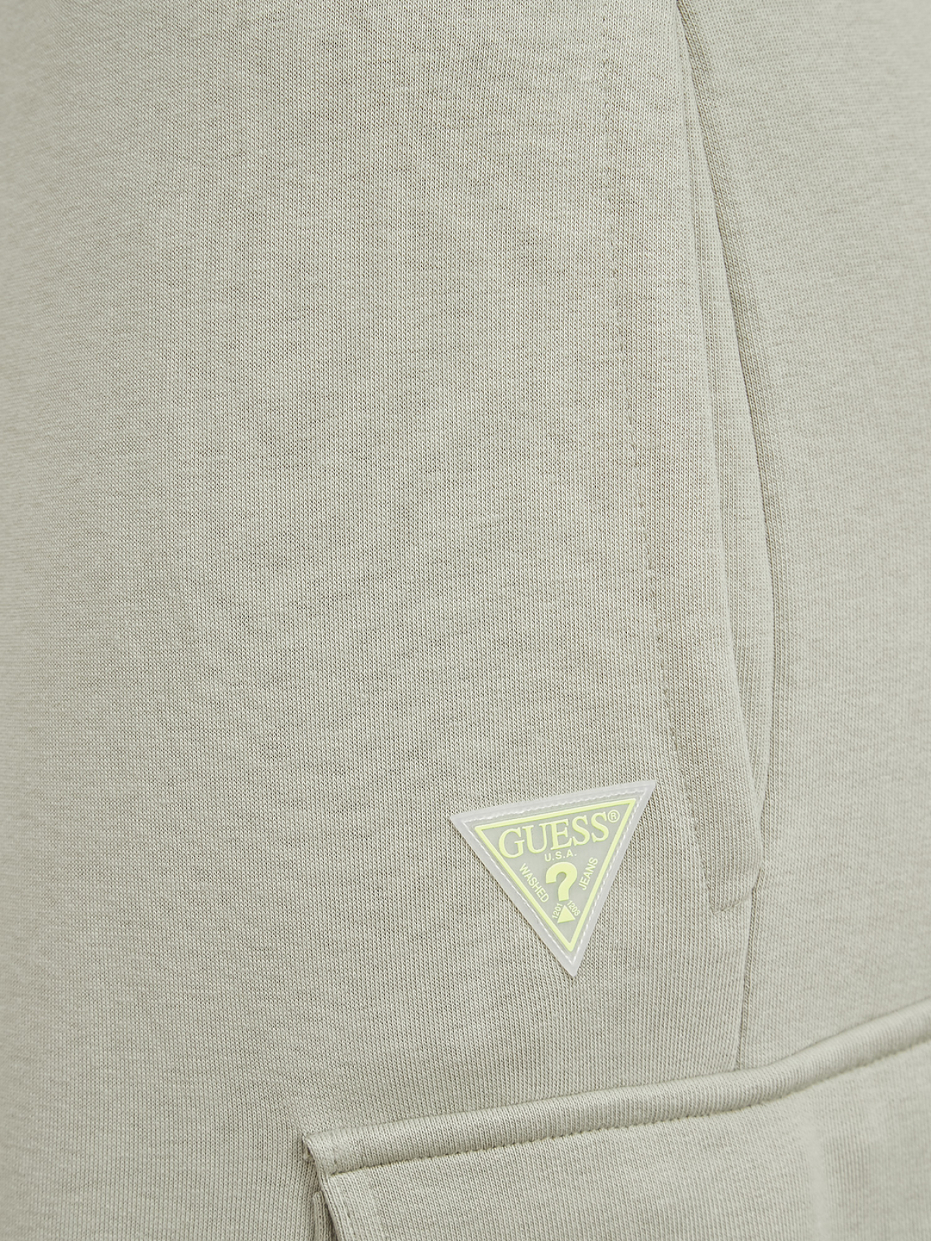 Повседневные шорты GUESS модель Z4GD09.KBK32;A810 Фото