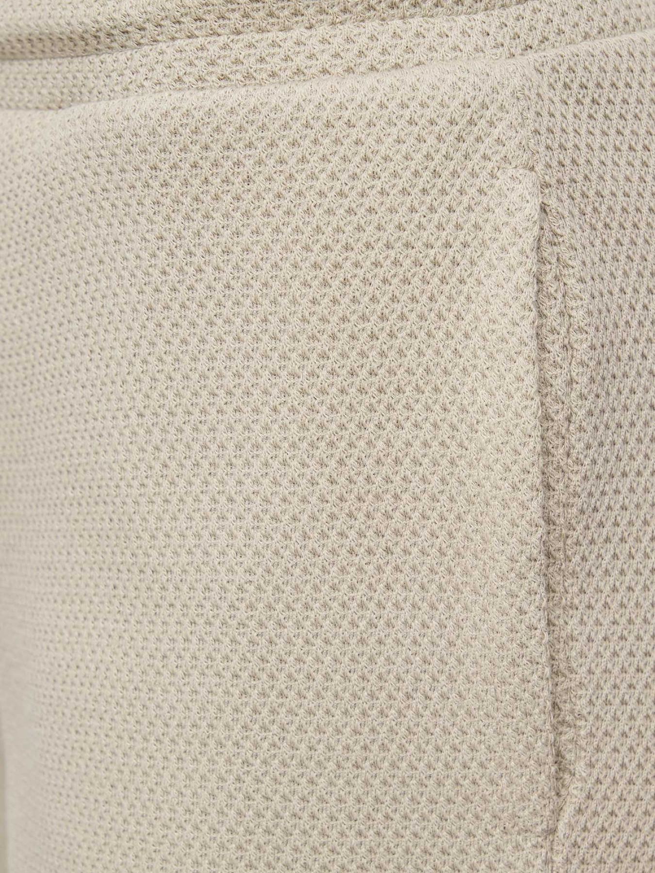 Шорты GUESS модель Z6GD10.K3209;G9I0 Фото