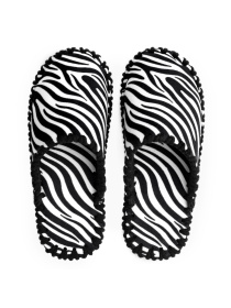 Кімнатні тапочки жіночі фетрові принт Зебра модель oc1305 Кімнатні тапочки жіночі фетрові принт Зебра модель oc1305 Фото