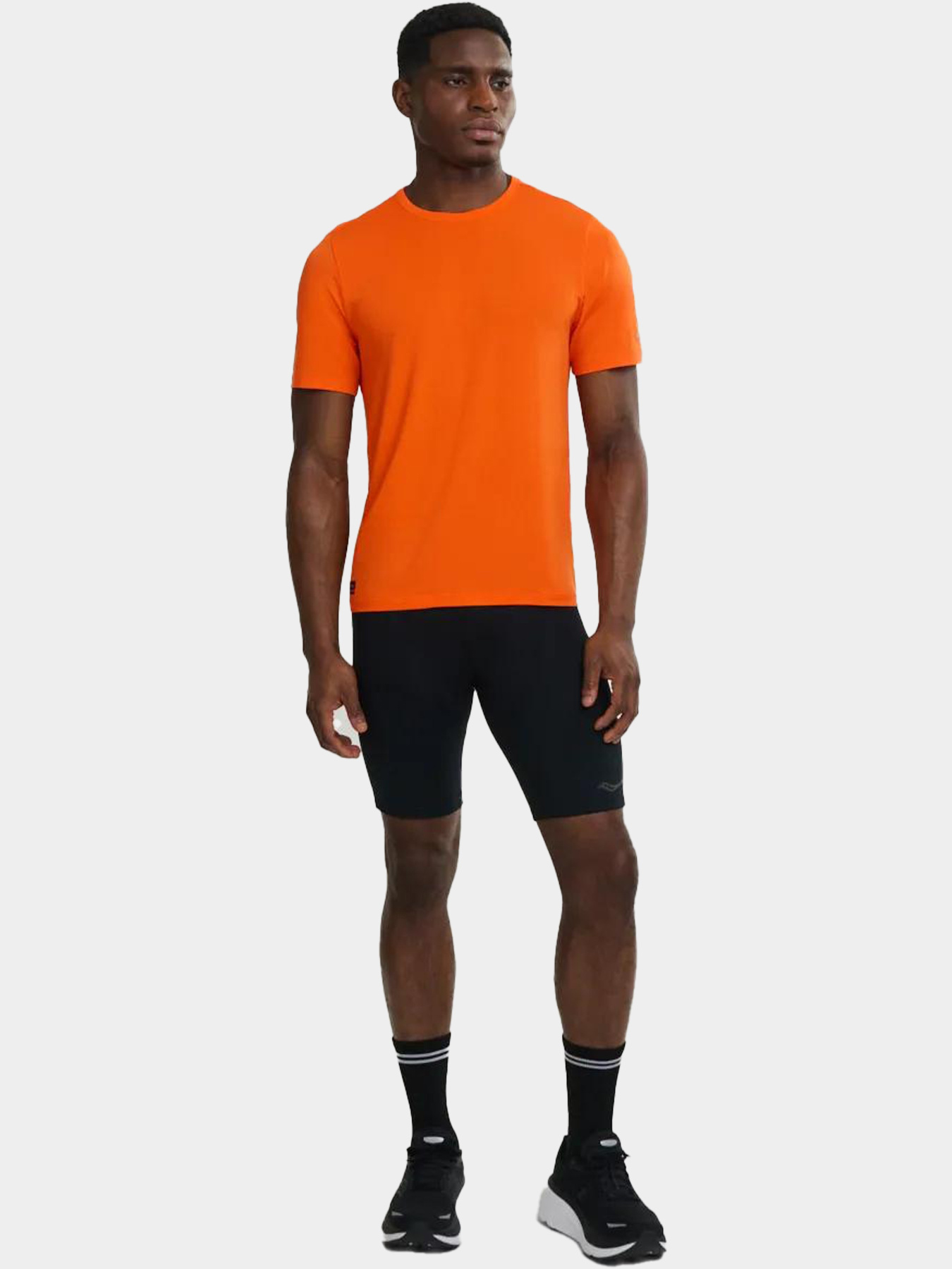 Спортивная футболка Saucony модель SAM800377-FIRH Фото