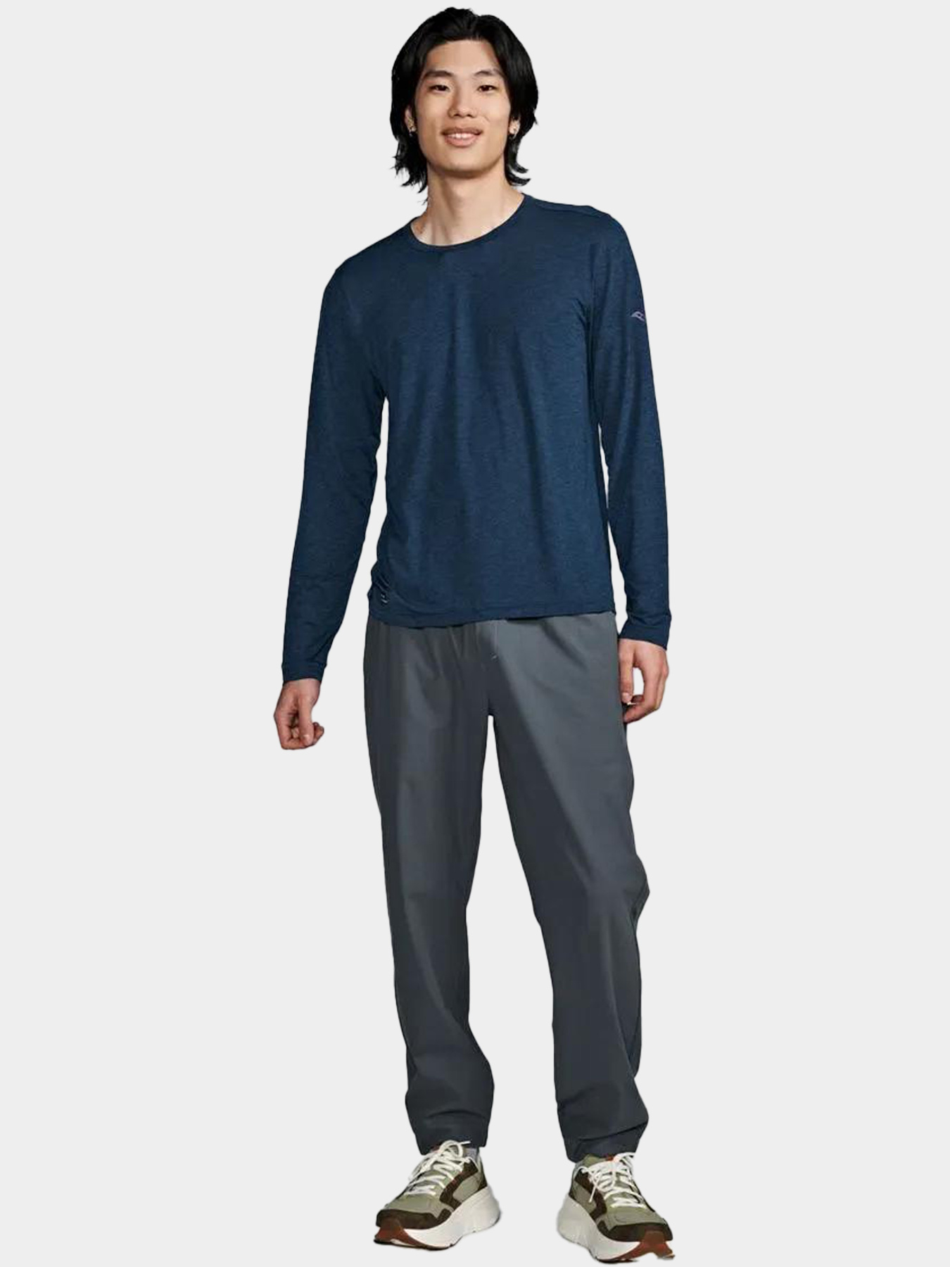 Чоловічій лонгслів Saucony STOPWATCH LONG SLEEVE модель SAM800379-NVH Фото