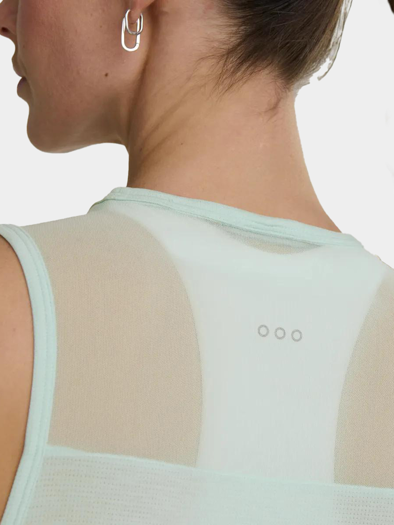 Женская майка Saucony STOPWATCH CROP TANK модель SAW800527-AQH Фото