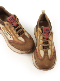 Легкие кожаные кроссовки модель 28005-7 Фото