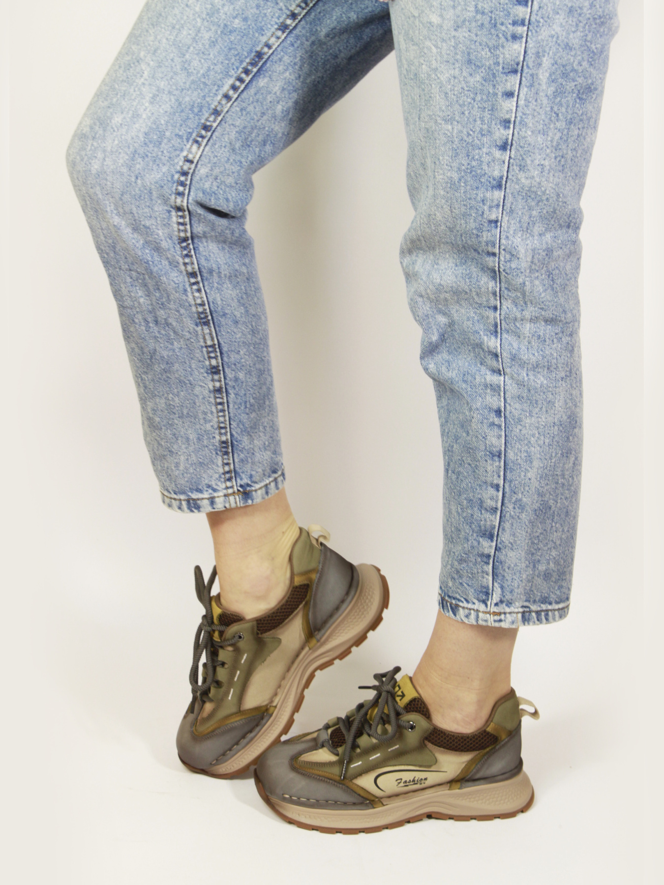 Легкие кожаные кроссовки модель 28005-8grey Фото