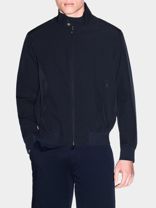 Куртки и дубленки Armani Exchange модель XM002139-AF22536-UB101 Фото