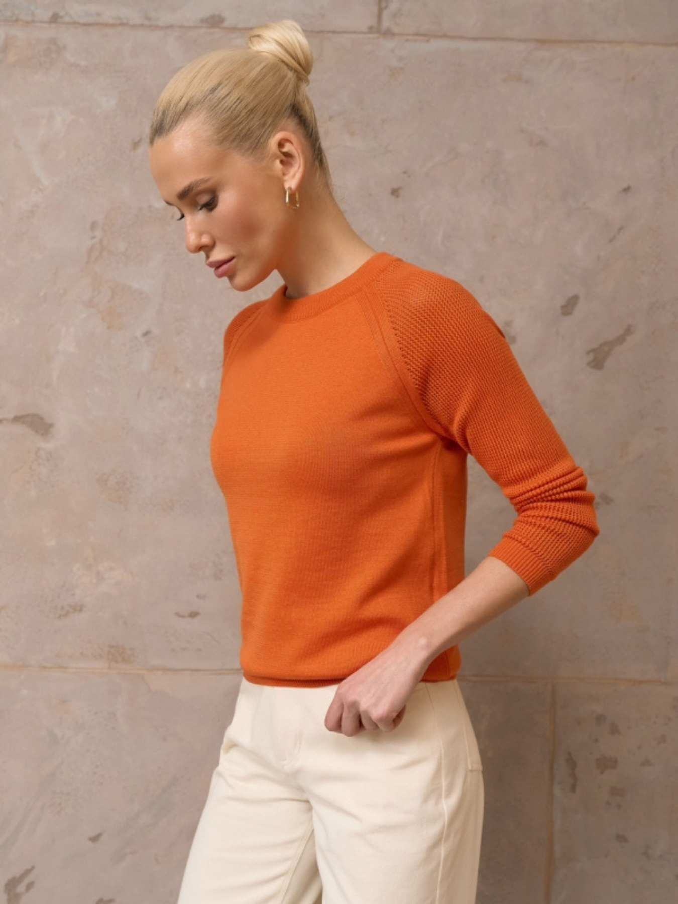 Свитры и кардиганы TrikoBakh модель 2957-pomaranchevij Фото