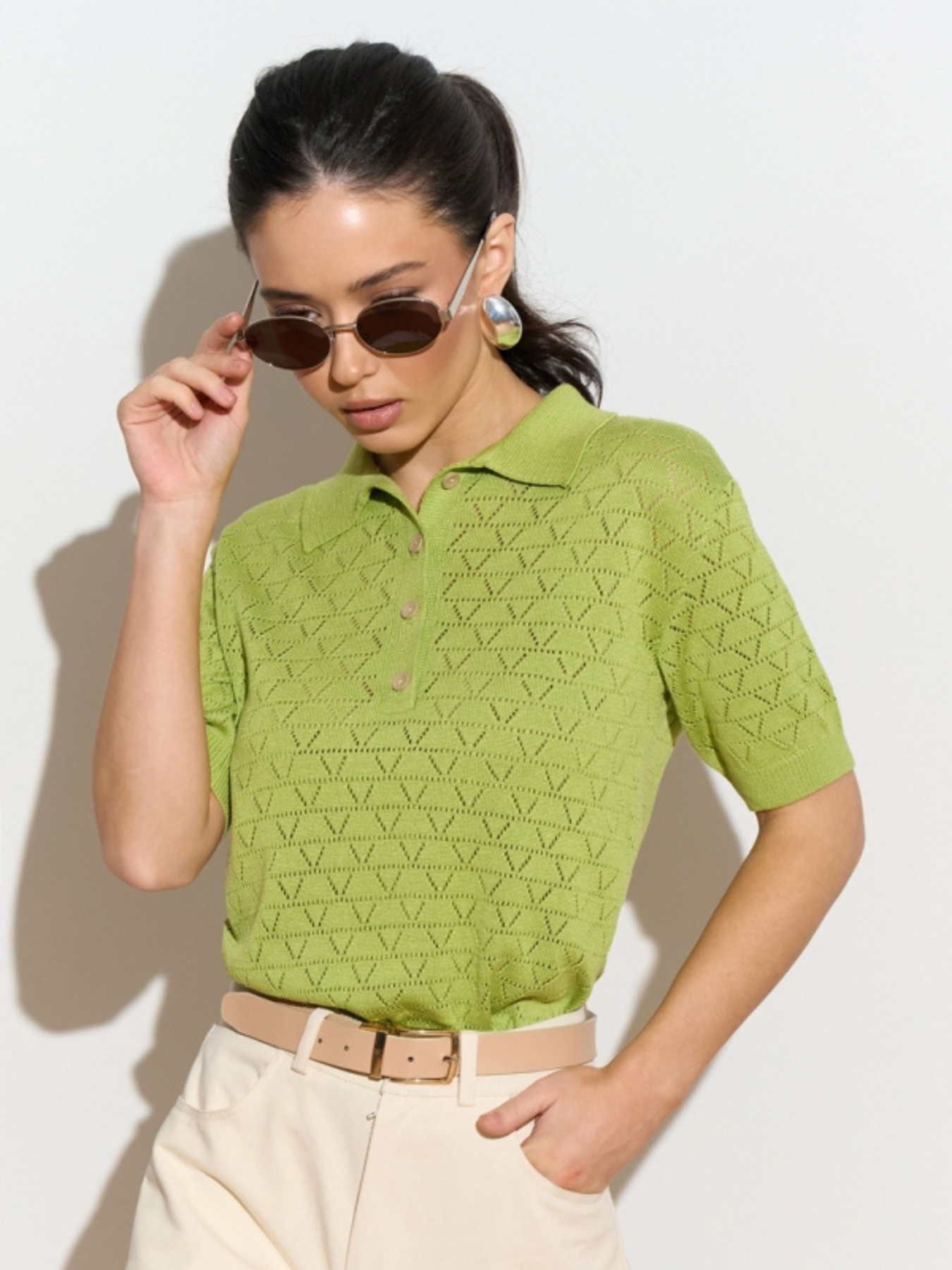 Жіноче ажурне поло з коротким рукавом, Салатовий TrikoBakh (2919) модель 2919-lajm Жіноче ажурне поло з коротким рукавом, Салатовий TrikoBakh (2919) модель 2919-lajm Фото