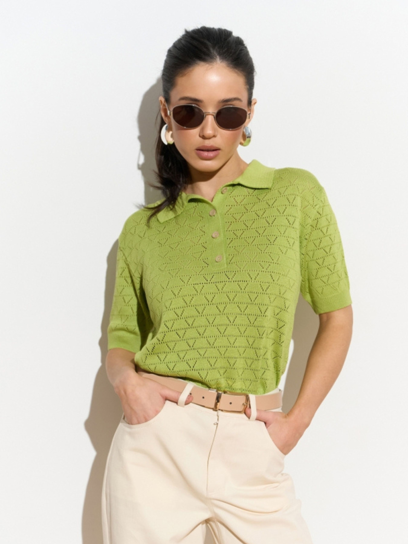 Жіноче ажурне поло з коротким рукавом, Салатовий TrikoBakh (2919) модель 2919-lajm Жіноче ажурне поло з коротким рукавом, Салатовий TrikoBakh (2919) модель 2919-lajm Фото