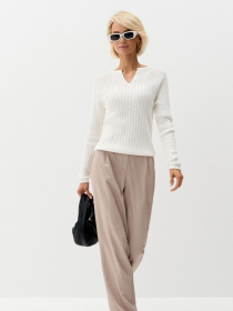 Свитры и кардиганы TrikoBakh модель 2941-molochnij Фото