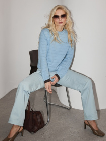 Жіночий джемпер з акцентними манжетами на рукавах, Блакитний TrikoBakh (2920) модель 2920-nebesno-shokoladnij Фото