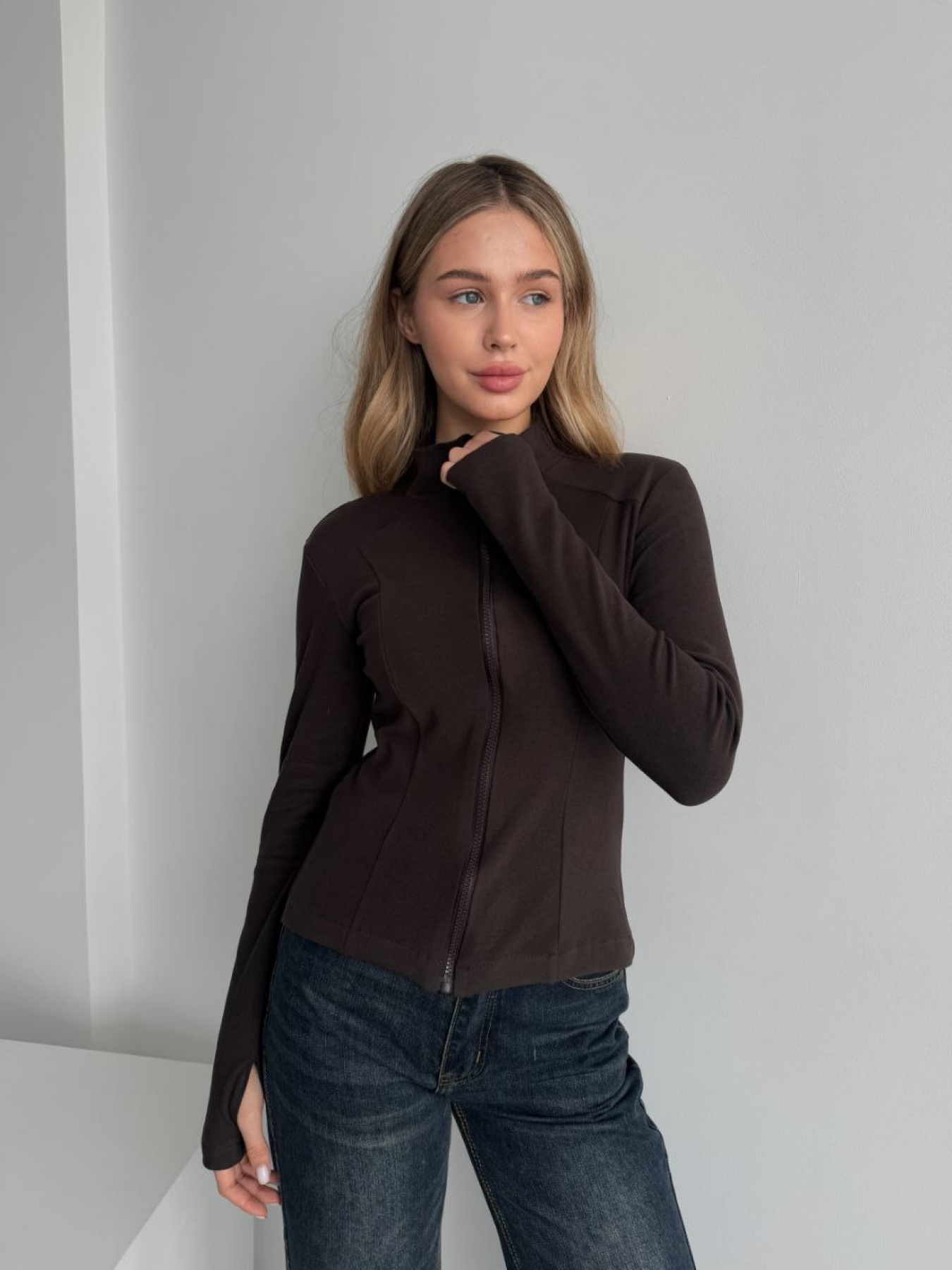 Худи и свитшоты Uaclothes модель like16011-korichnevj Фото