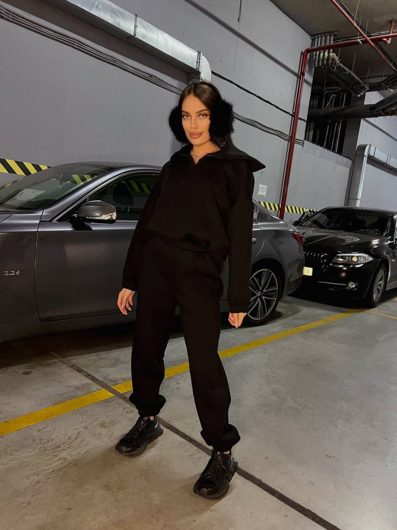 Костюмы Uaclothes модель like15857-chernj Фото