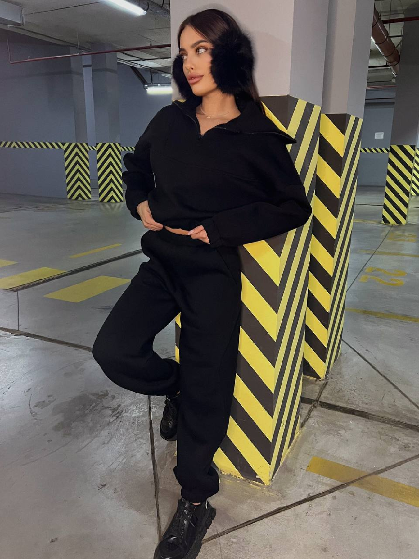 Костюмы Uaclothes модель like15857-chernj Фото