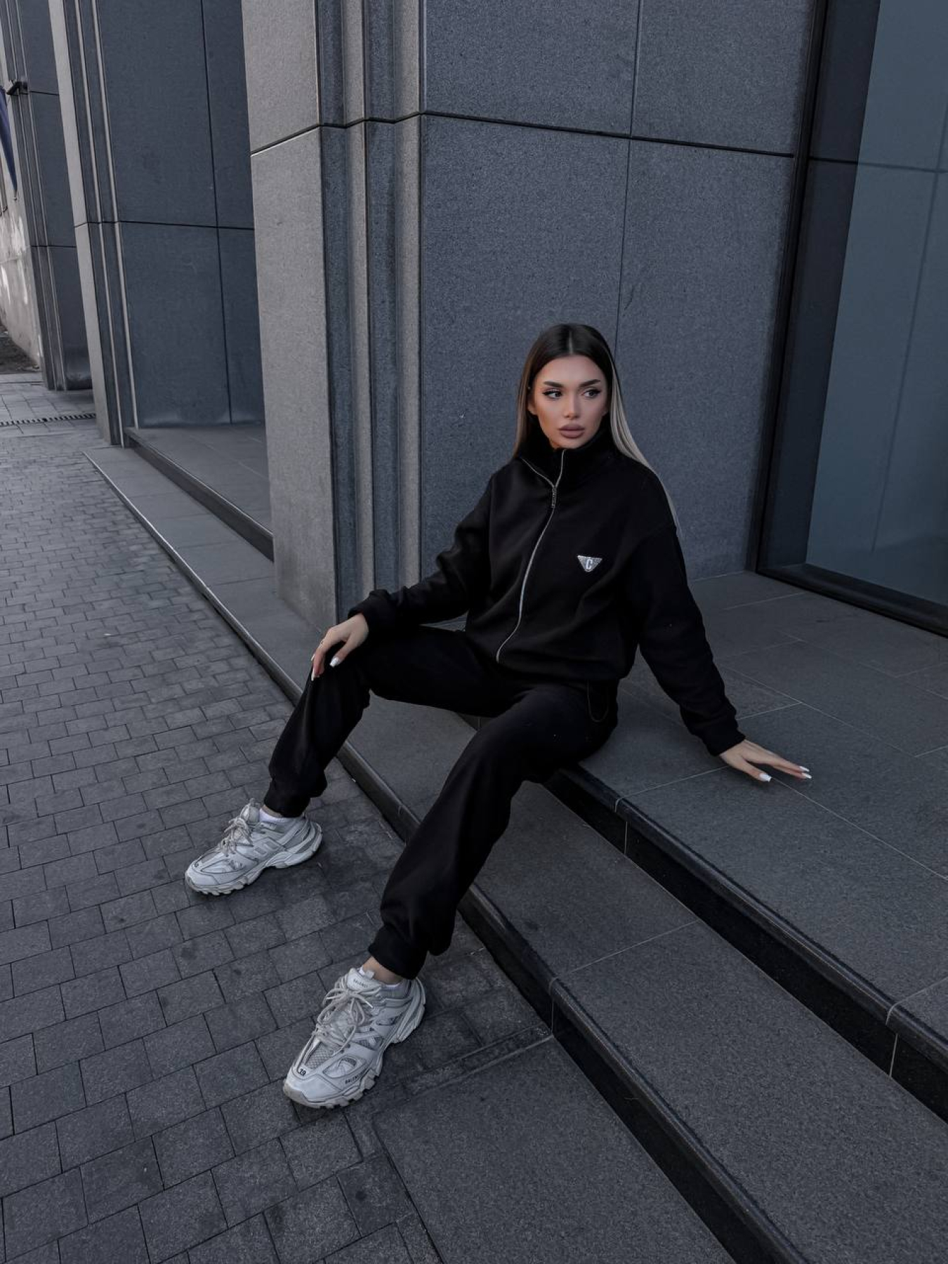 Костюмы Uaclothes модель like15542-chernj Фото