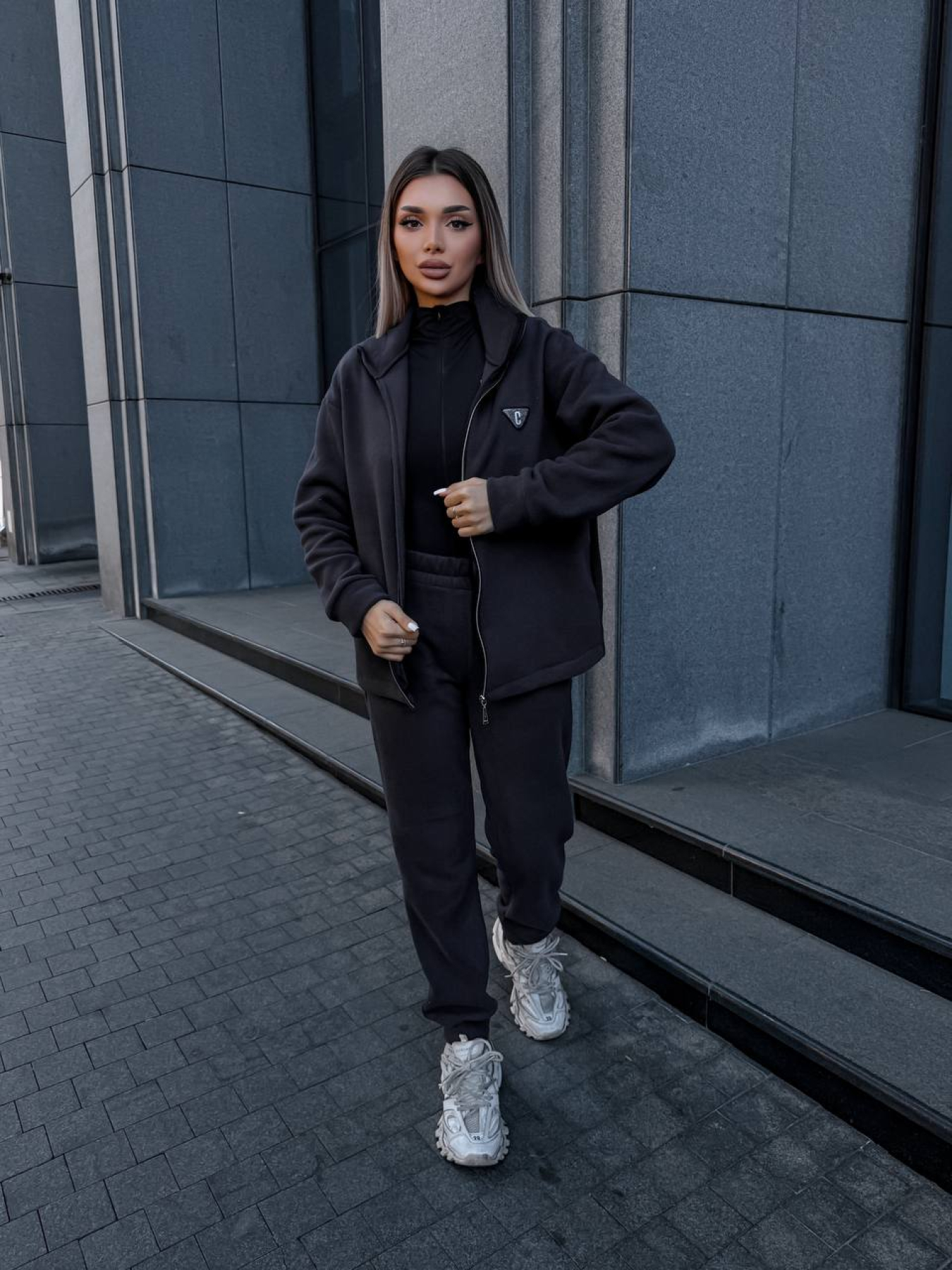 Костюмы Uaclothes модель like15542-grafitovj Фото